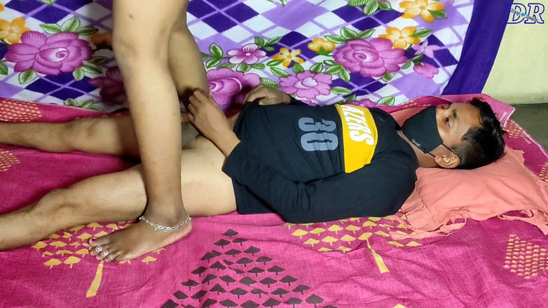 DeepReenu123: 젊은 미녀 하드 후장 섹스