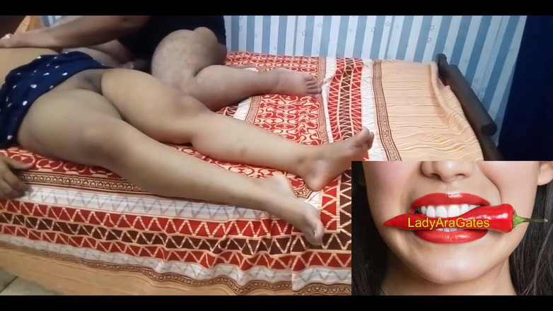 Hotty Jiya Sharmaa: देसी प्रेमी