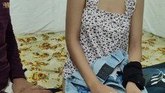 KavitaBhabhi: Komal bhabhi yêu cầu quần lót từ tay của Dudiya