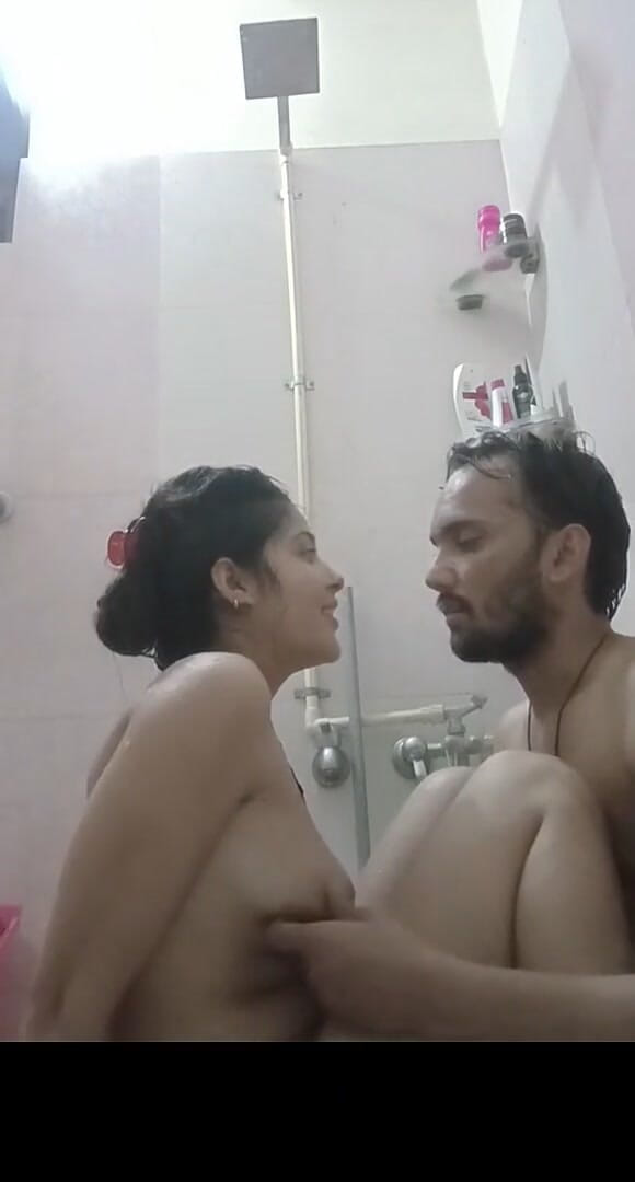 sashaa: Desi indiano bagno caldo teen sesso