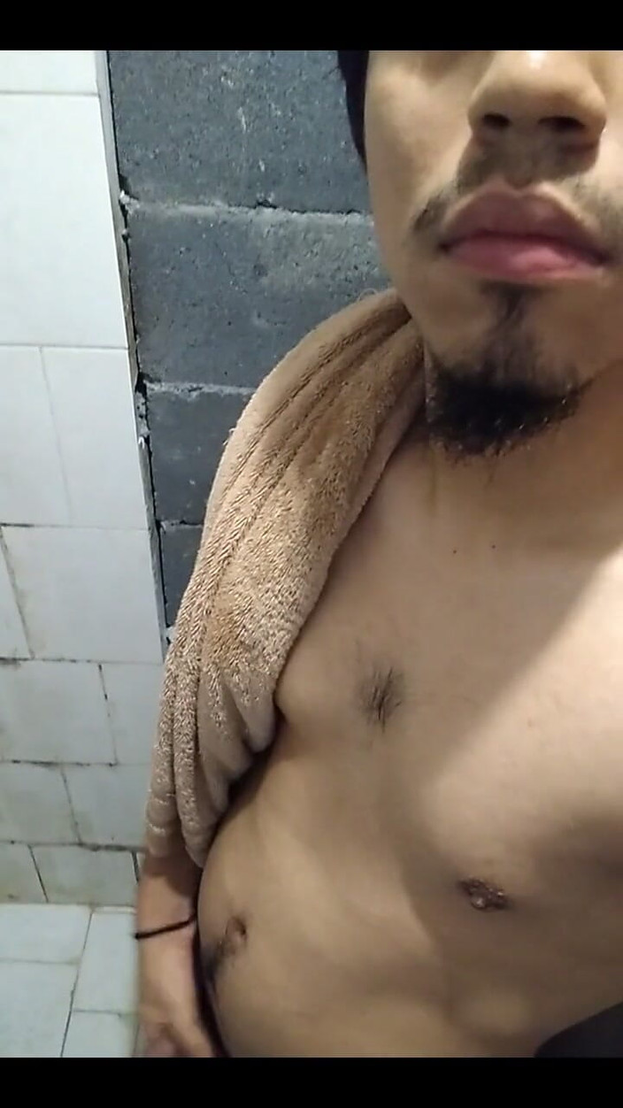 AlexAlejandro13: Доброе утро в душе