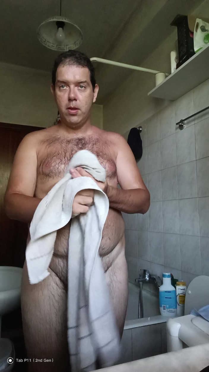 Mirko2589: Úplně nahá ve sprše