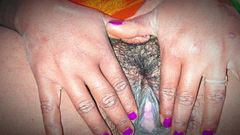 Desi Village Bhabhi Show Boobs and Pussy Fingering Inside Pussy