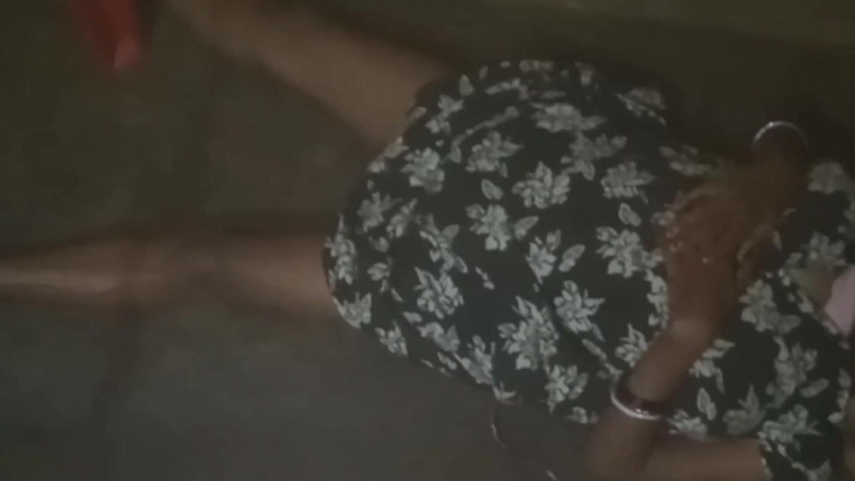 Trilokinath: Vidéo d’une petite amie musulmane indienne de Mumbai sur le...