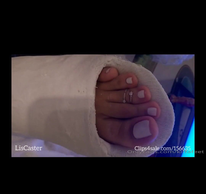 KiffaFeet: 这里的有人喜欢恋物癖吗？