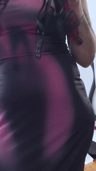 Sexy Stiefmutter Bat Um Hilfe Bei Der Kleidsuche - Und Sie Wurde Hart Gefickt