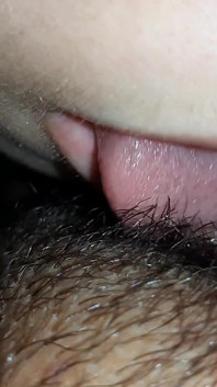 Lesbian Hairy Pussy Eating Close up