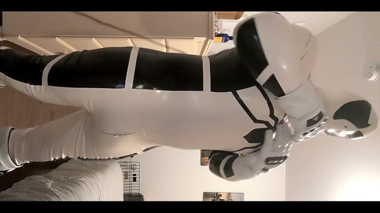Bruiserwood: Anti-venom Suit Antics