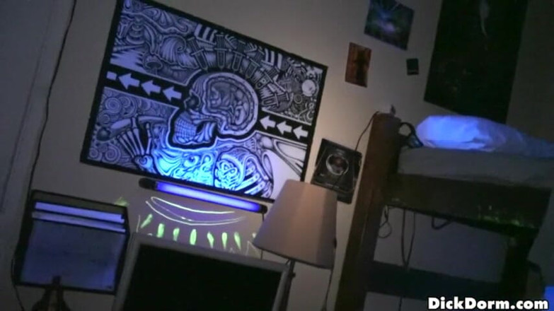 Reality Dudes: Reality Dudes - Raves Are the Best Parties, Specially if They...