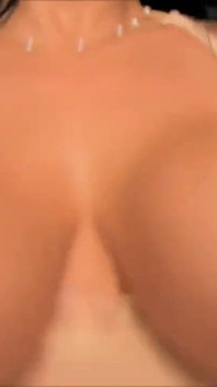 Keseronokan seksual panas dengan zakar besar #9