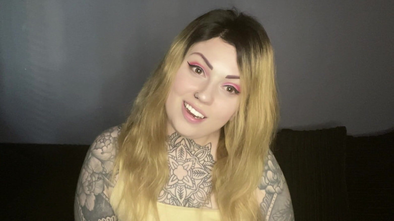 Miss Valentina: 恶霸拿走你的午餐钱