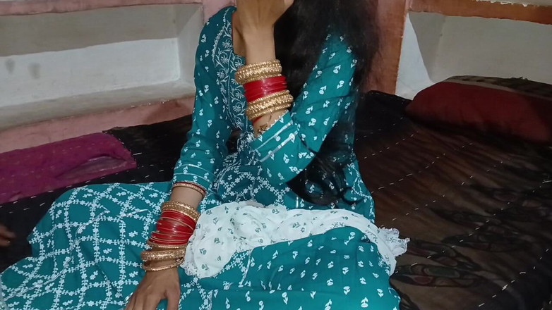 Seema Ji: Stepsister's Sex at Night