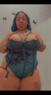 I Miss Dressing up Full Video in Dms Musthaverenewon