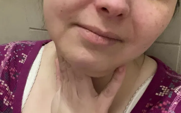 MissChrystalline: My Clit Won't Let Me Cum