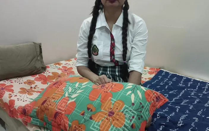 Saarabhabhi6: College Girl Fucked Hard - Hindi Desi Porn with Audio