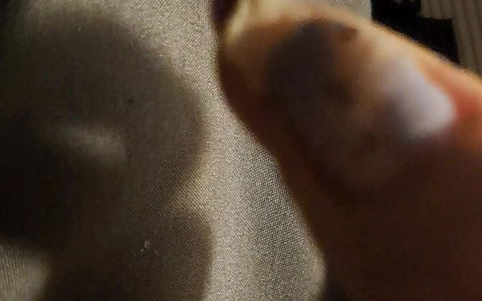 PandoraSG: 剥掉一个巨大的趾头皮肤片