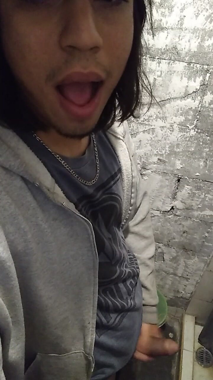 AlexAlejandro13: Marțea murdară, plină de plăcere caldă