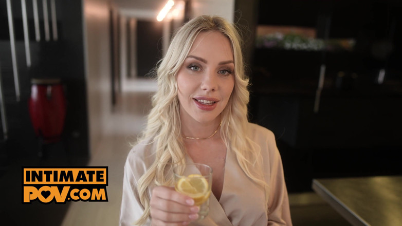 IntimatePOV: POV - hart mit heißen schätzchen angie Lynx und Clemence Audiard
