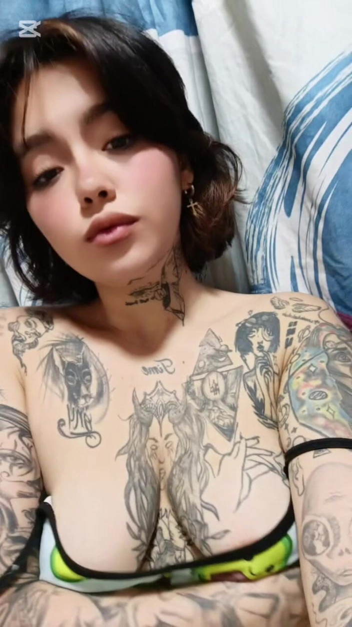 Dalyla: 哥伦比亚帕尔米拉最富有的奶子