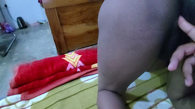 Premi pooja: Desi Bhabhi Hot Pussy Fingering &amp; Pussy Playing Hot Man