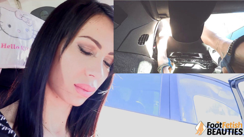 Foot Fetish HD: Daniela ama il pompaggio del pedale