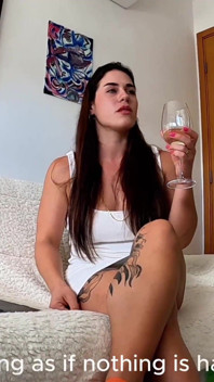 Reaction to Swallowing Over 50 Liters of Urine and Over 30 Liters of Semen I Smelly Yellow Urine! Chapter 3 Cam Husband
