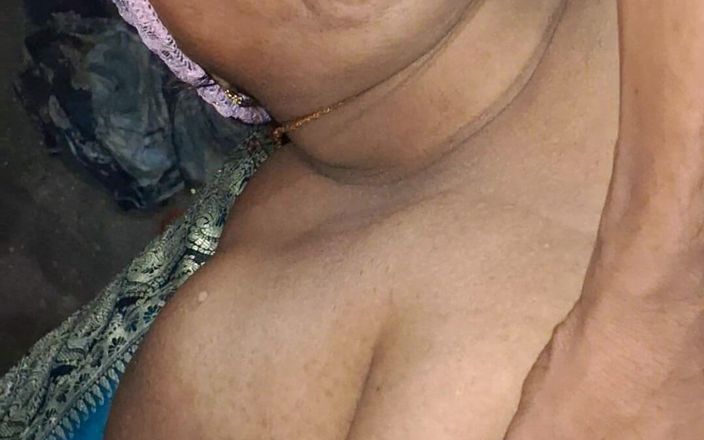 North tamil sex: 啪啪，深喉口交，重口味性爱