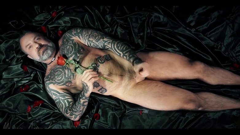 Marc Angelo: Hloupý Cupid! Pomyslel jsem na dlouhý orgasmus