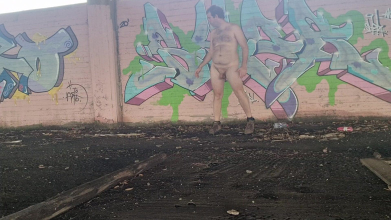 Mirko2589: Tutto Nudo in Piazza
