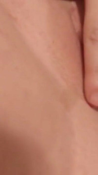 Masturbace kouřící teenagerky