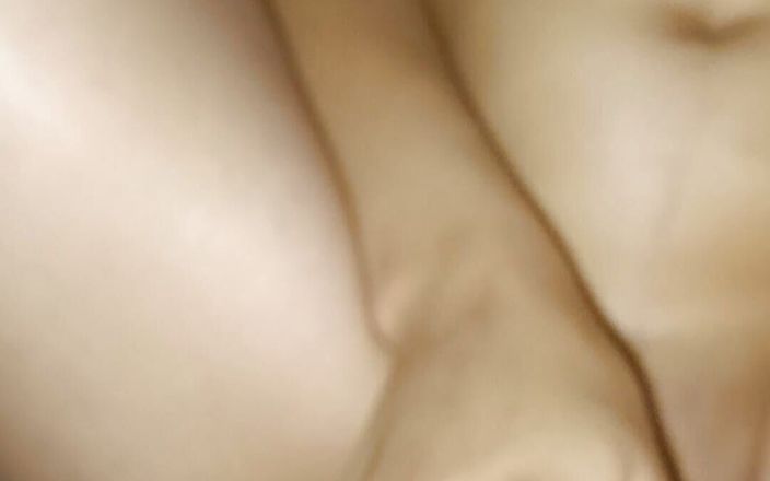 Indo Sex Studio: Ngentot sama suami saudara tiriku sendiri - indo viral