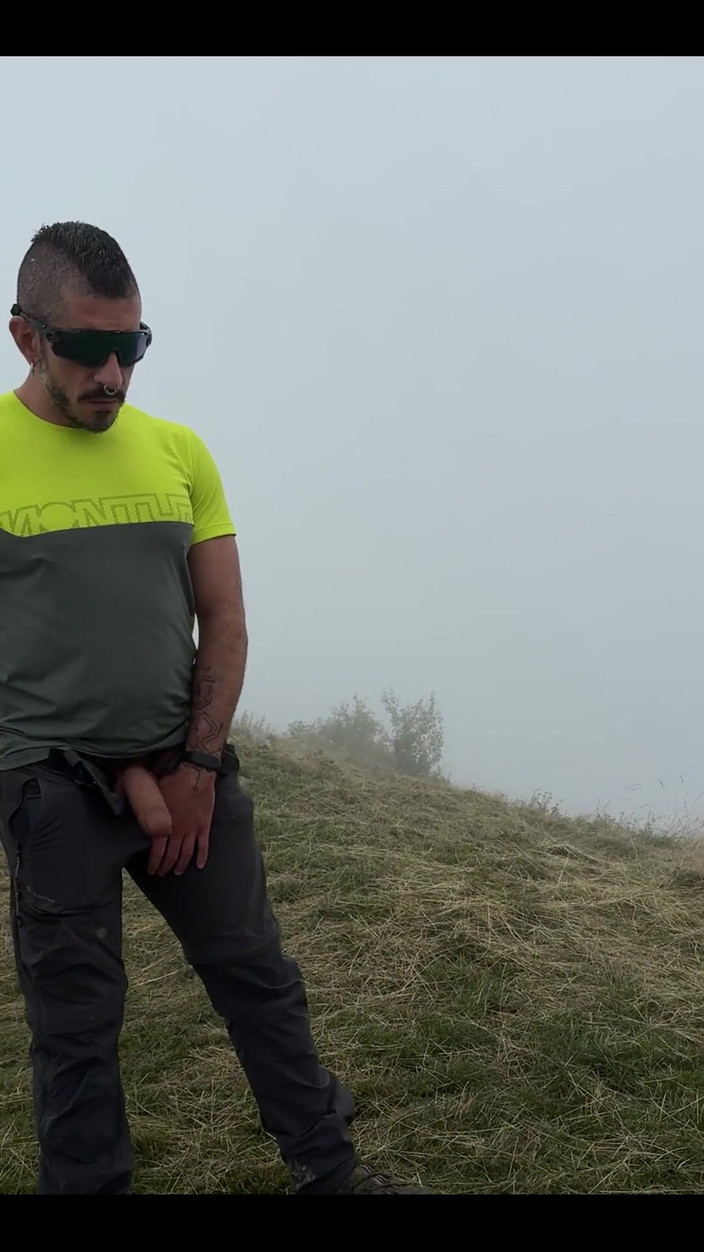 Max Xedephiro: After a Long Hike, I Found the Perfect Spot to...