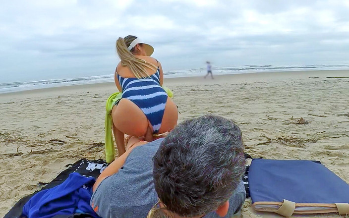 Screwdriverzz: Aku suka saat mereka melihat anal kita