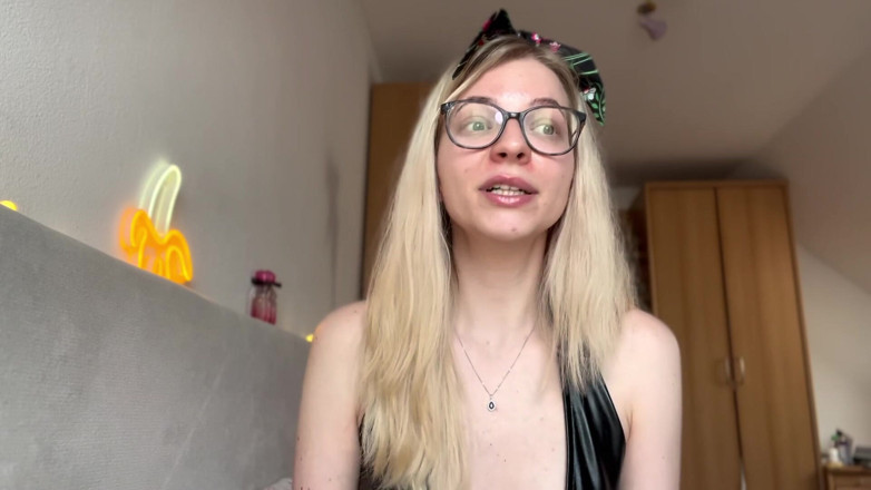Goddess_Bella_Rae: Come trattarlo come un oggetto - dominazione femminile