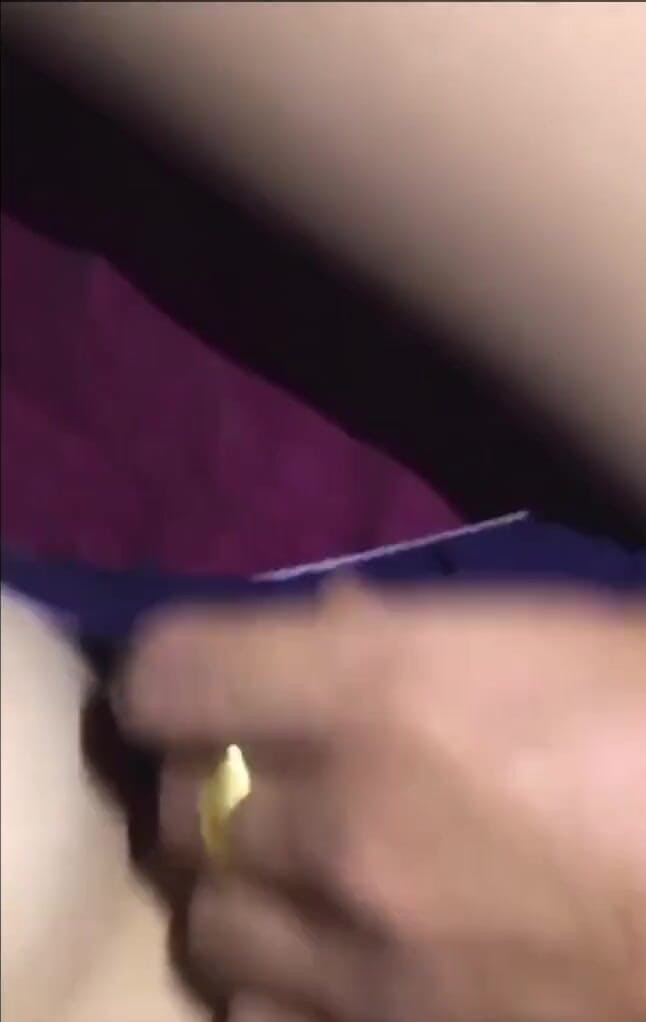 Desi college love: Hintli kız arkadaş sikişiyor bölüm 03