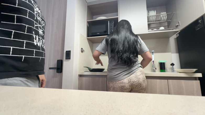 Latinaspy: No Need to Werewolf Part 1