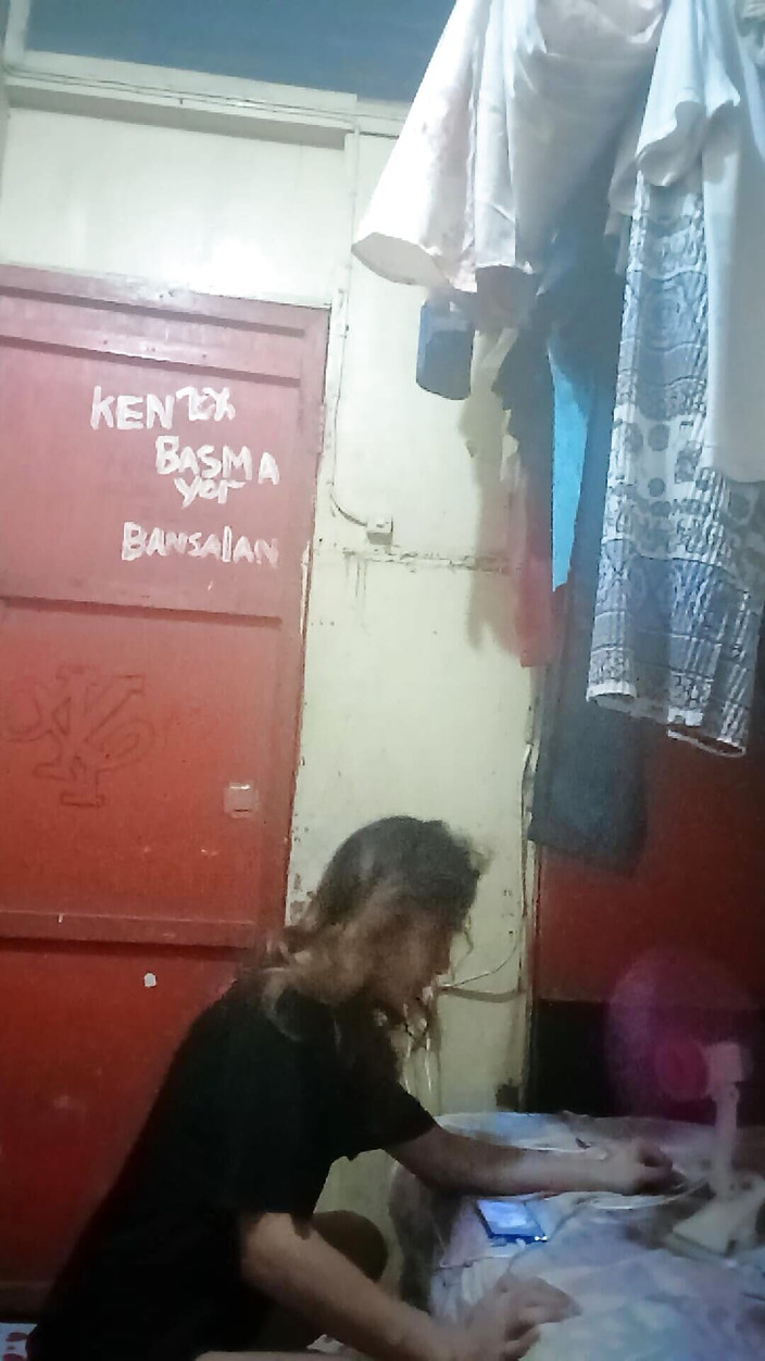 Reynaldo6: Chupa Then the Queen