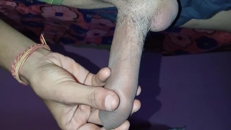 Remembering Mahi Bhabhi, I Got a Chance to Masturbate, See!