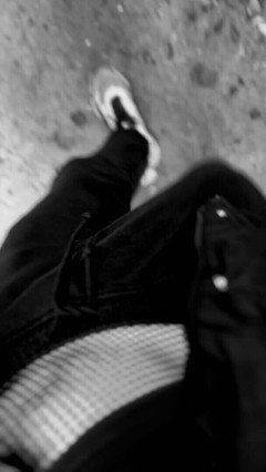 Apomit: Teen hot boy quick flash ass and dick when walking