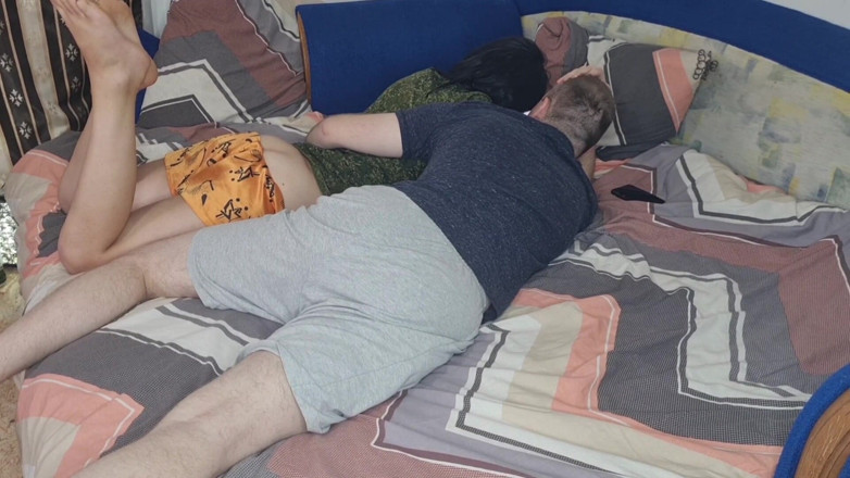 Viktoria_sekret: 바람난 남편 앞에서 친구에게 따먹히는 마누라