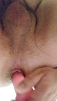 Prendi un dildo nel mio culo