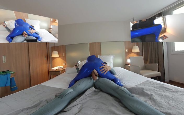 Nylon Xtreme VR: Nora Fox Anal Zentai Bi Colore VR 3D 180