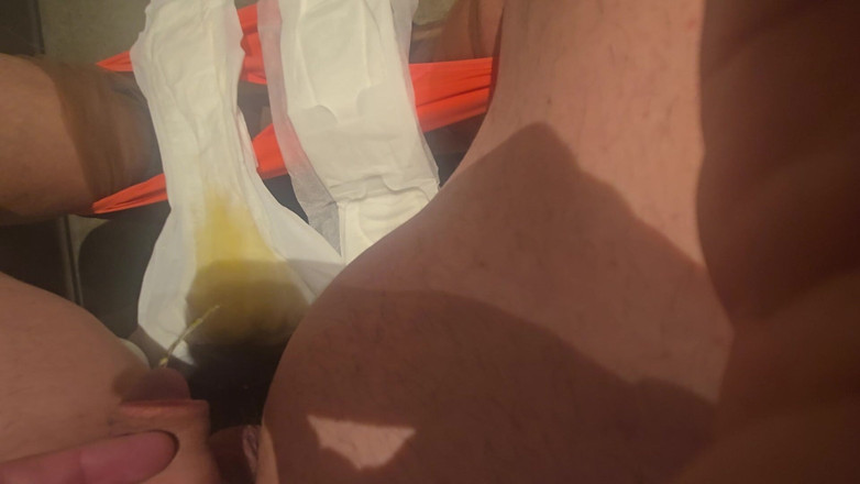 Takepad: Piss on Huge Pad with Change in Public Restrooms