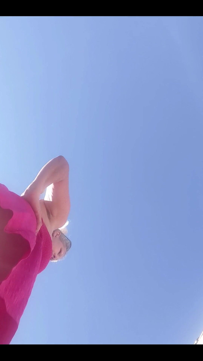 Maggie Moon: 나는 니커를 입고 있지 않다