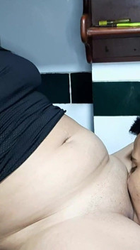 Tasting Melany's Delicious Pussy