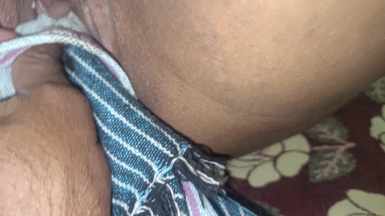 Magilmathi: Femme au foyer, baise torride