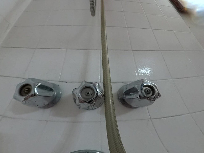 Lizzy Yum VR: Liz young vr 2025 dilate banyo yapıyor seks oyuncağı 27