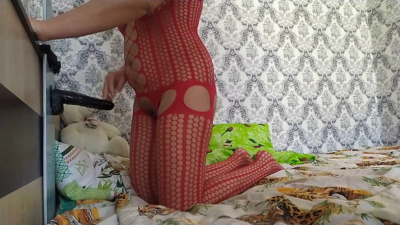 Qwersad33: Сексуальную мачеху трахают два члена