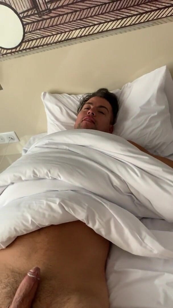 hornyboys: Hotel fun part 2