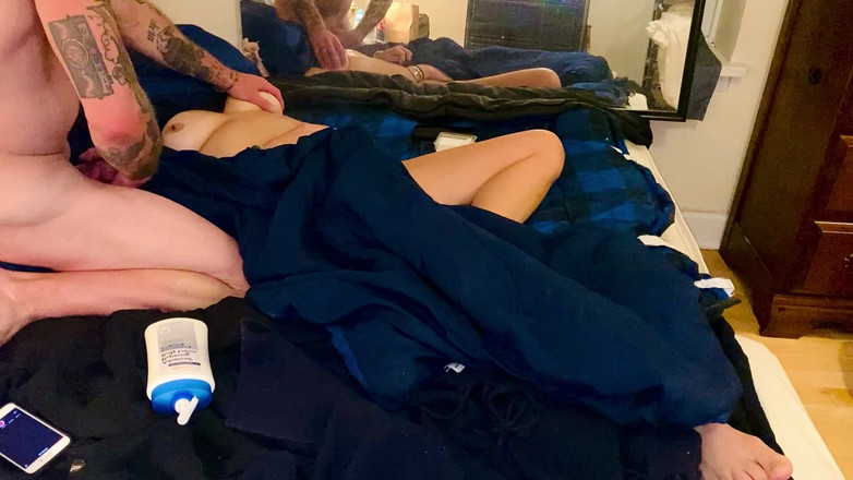 Billy Bikes: Nový roomate v berlínské hostelu